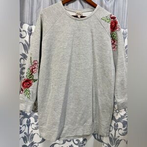 Como Vintage Women's Heather Gray Rose Embroidery Fleece Sweatshirt Sz L EUC